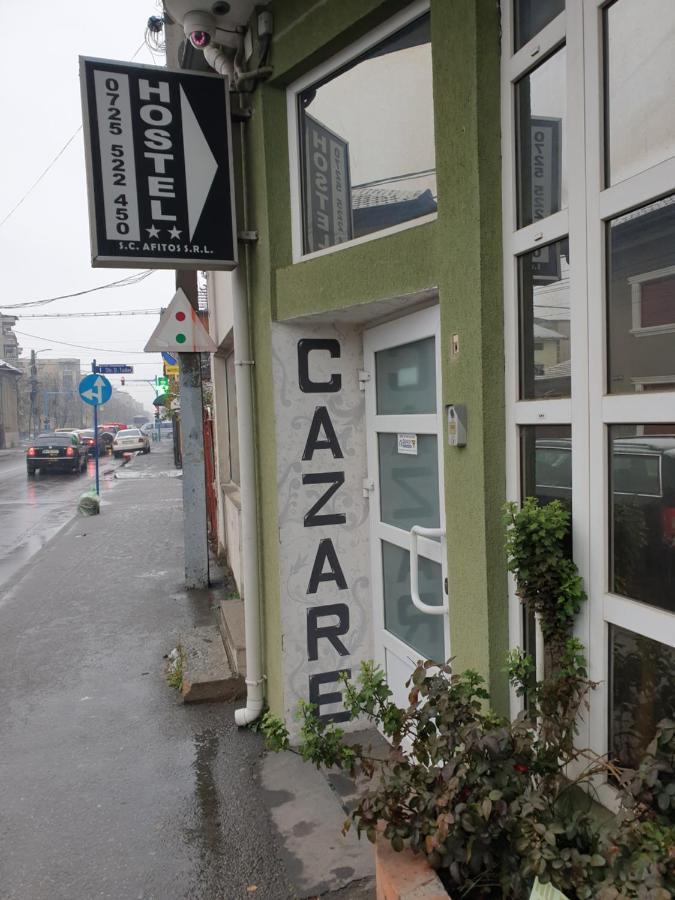 Sc Afitos Srl Hostel โดรเบตา-ตูร์นู เซเวริน ภายนอก รูปภาพ